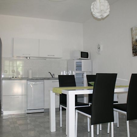 Apartments Jagoda Bol Habitación foto